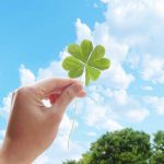 普段の暮らしや自然現象で見られる「ラッキーの兆候」とは